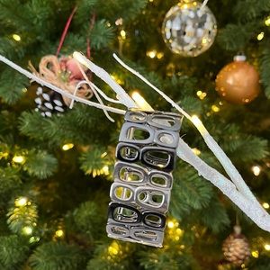 Silver and gunmetal grey elasticized bracelet